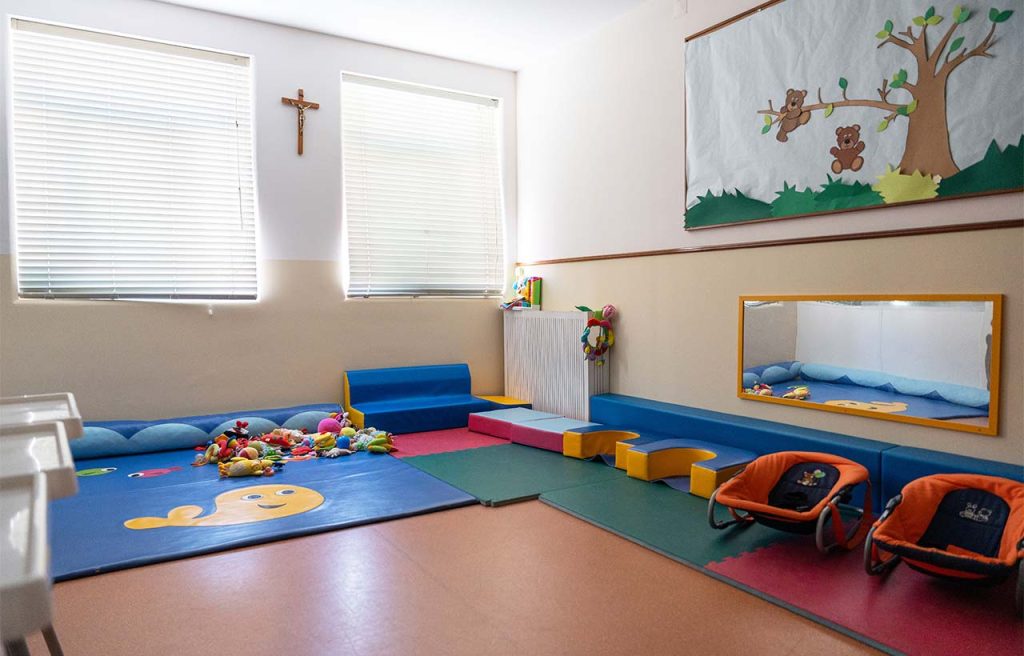 bercario-creche-sala-externato-santa-joana