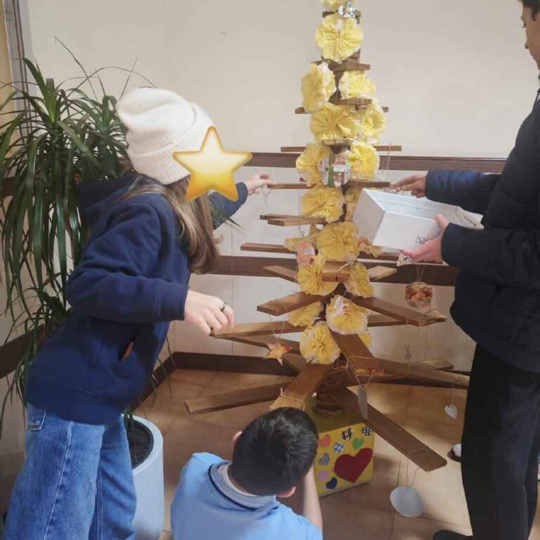 Natal-Amarelo-externato-santa-joana-01